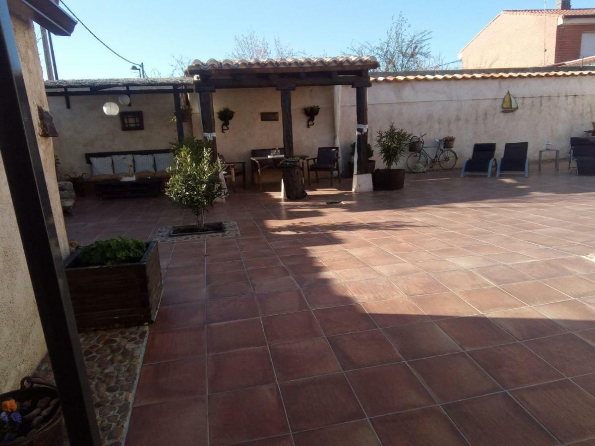 Pinar De Las Cabanuelas Villanueva de Duero ภายนอก รูปภาพ